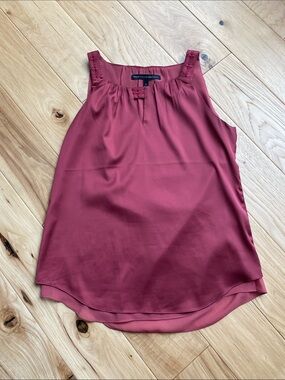 White House Black Market Rose-Red Lace-Trim Sleeveless Camisole